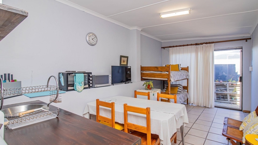 4 Bedroom Property for Sale in De Kelders Western Cape